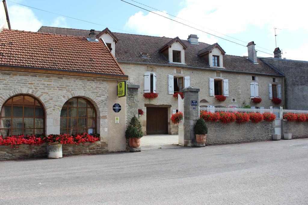 Hotel Le Vauxois Exterior photo